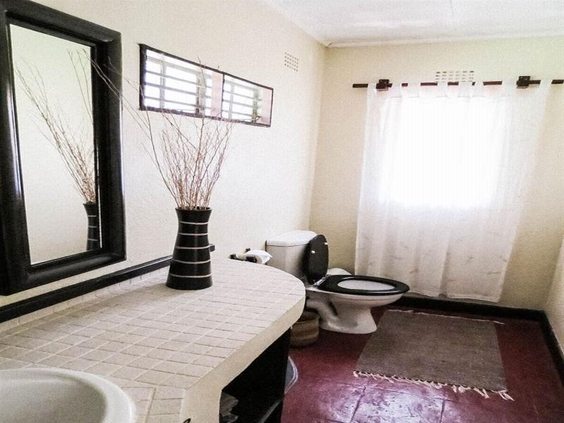 Woodlands Lilongwe Hotel Eksteriør billede
