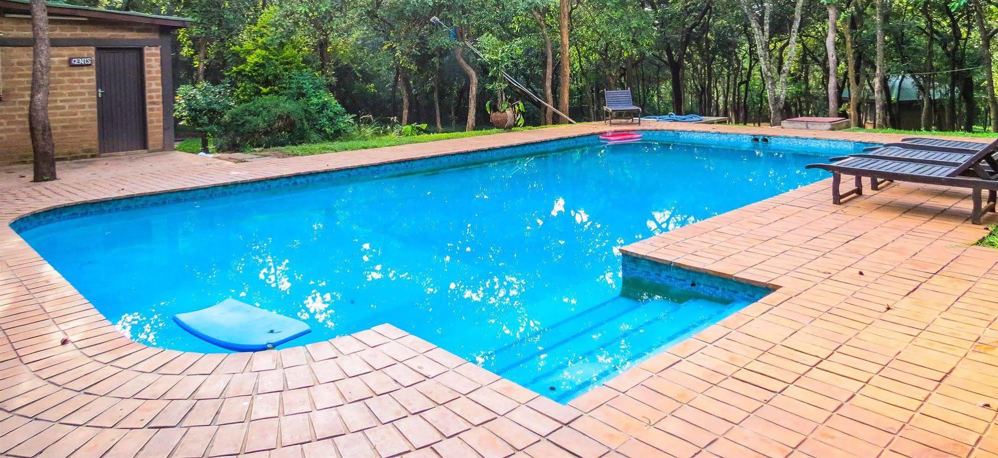 Woodlands Lilongwe Hotel Eksteriør billede